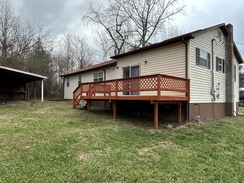 219 N Crabtree Street Jamestown TN 38556