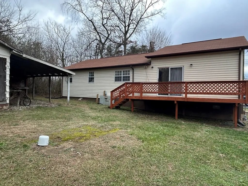 219 N Crabtree Street Jamestown TN 38556