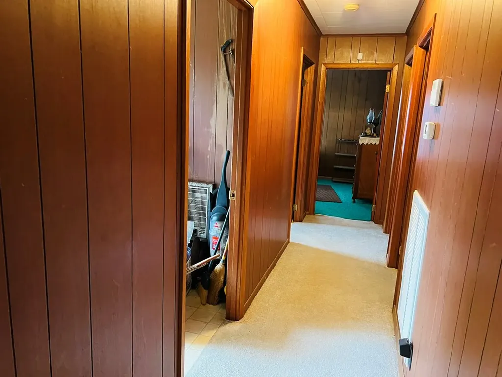 1008 Old Static Road Byrdstown TN 38549