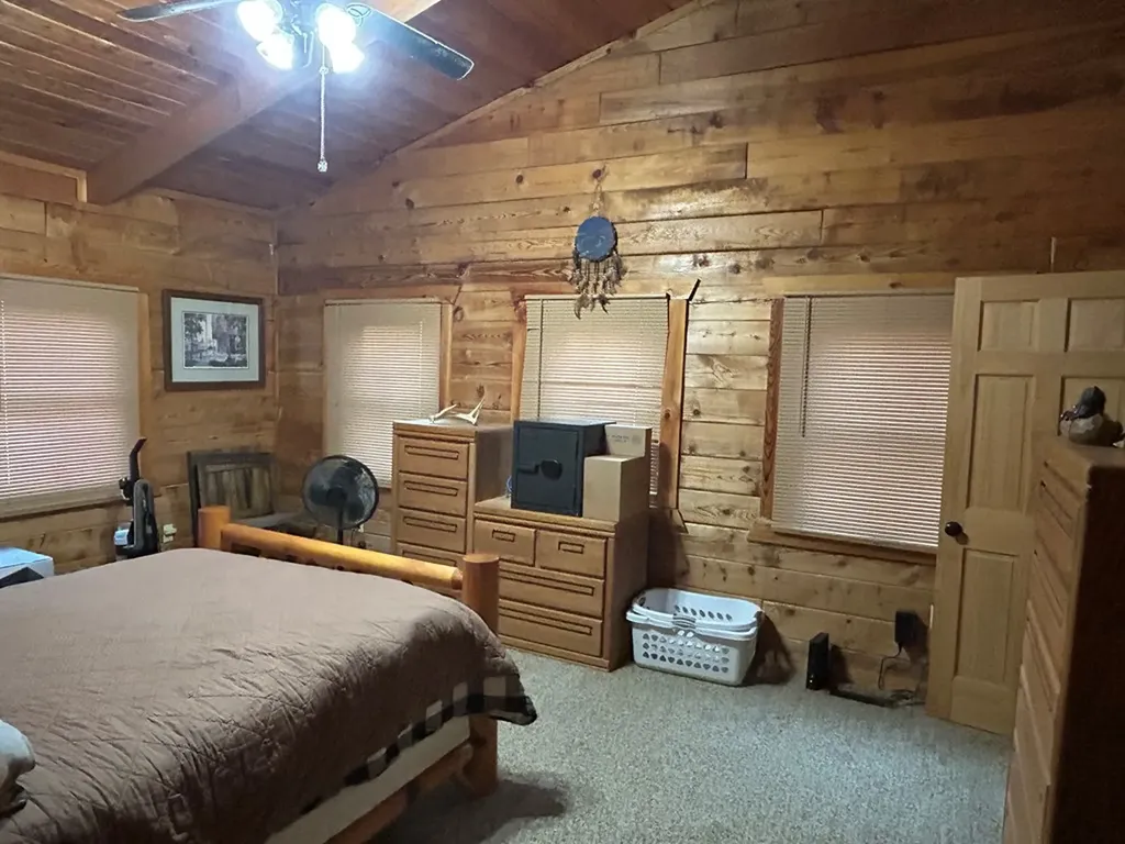 1559 Hollis Poore Road Jamestown TN 38556