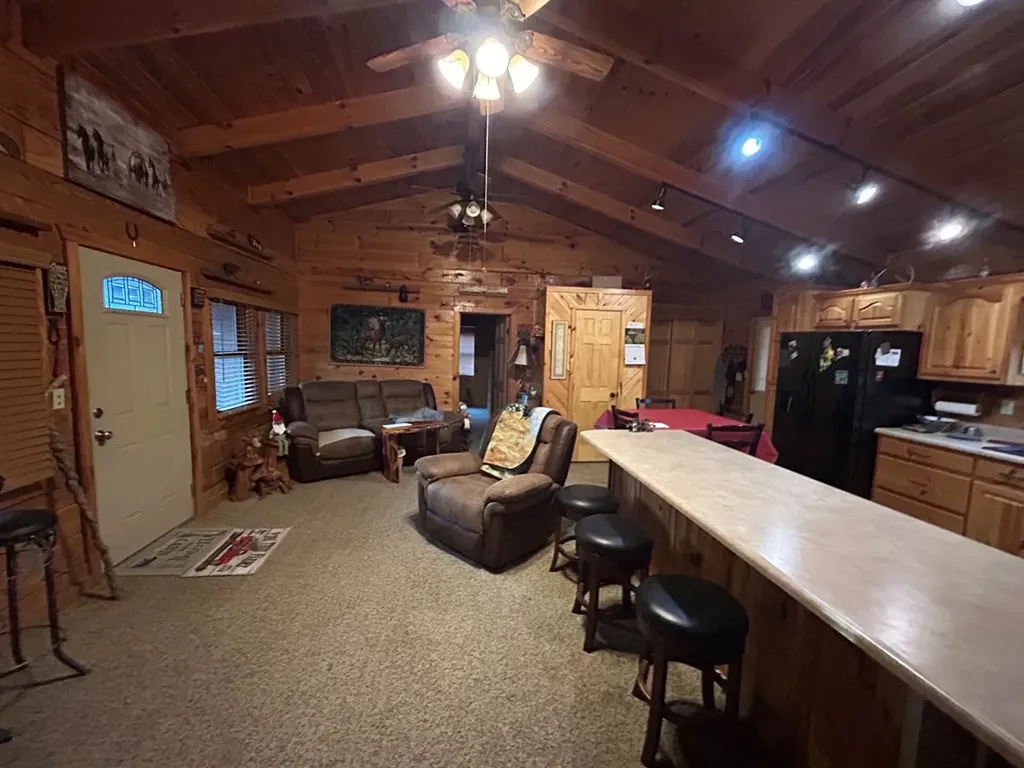 1559 Hollis Poore Road Jamestown TN 38556