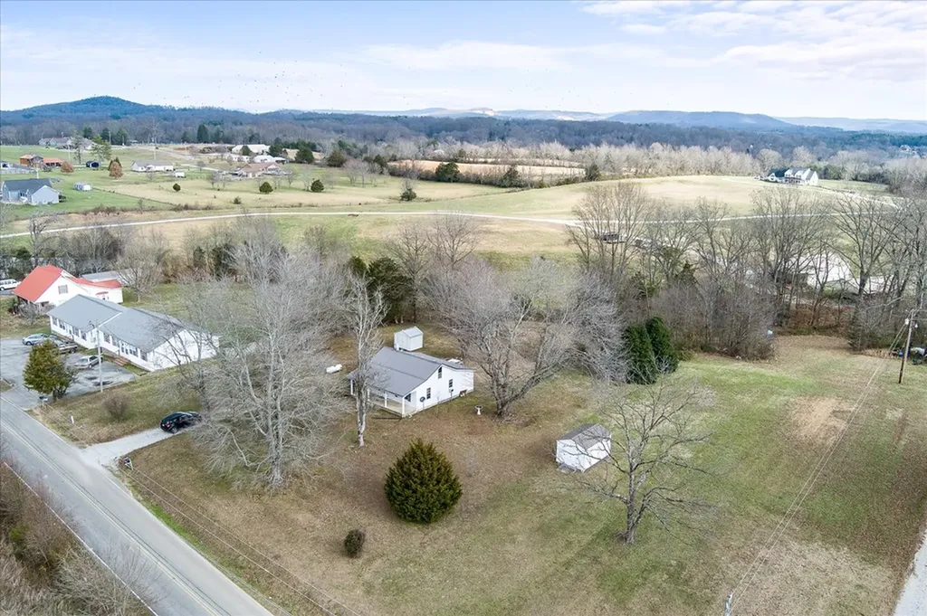 3284 Long Lane Road Cookeville TN 38506