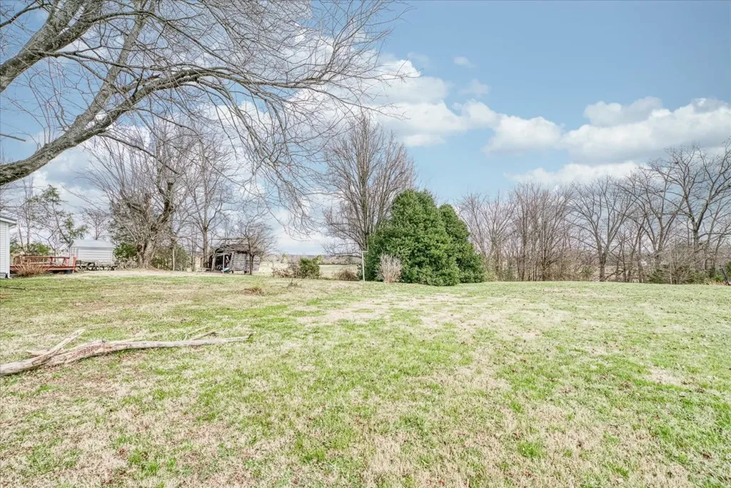 3284 Long Lane Road Cookeville TN 38506