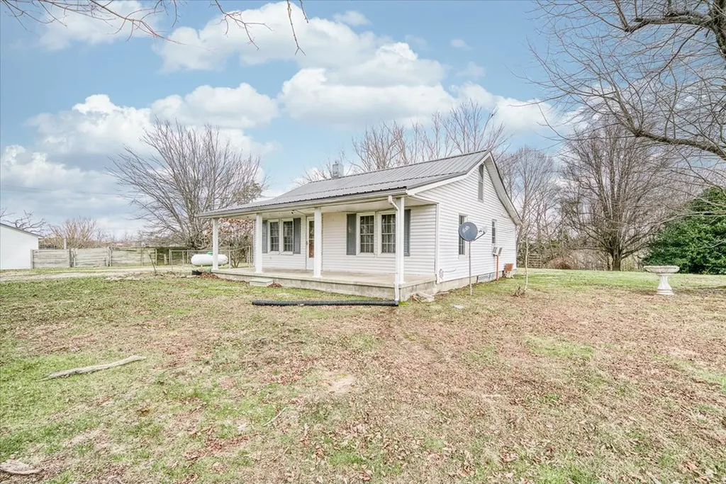3284 Long Lane Road Cookeville TN 38506