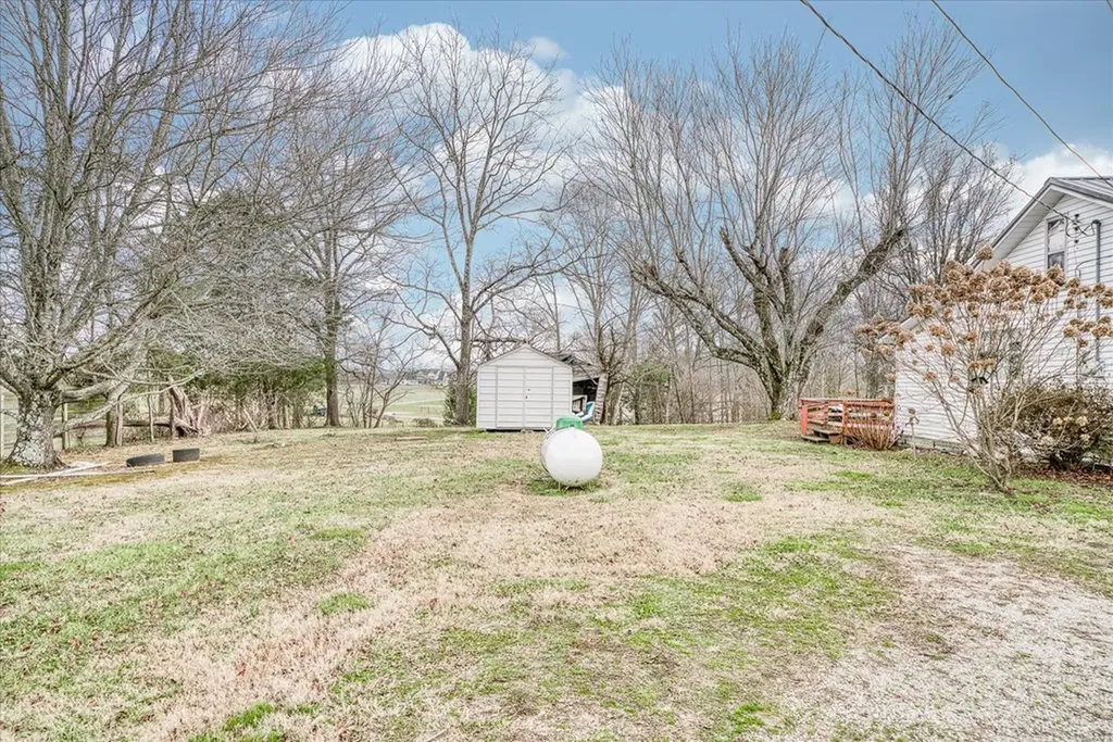 3284 Long Lane Road Cookeville TN 38506