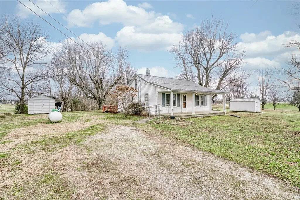 3284 Long Lane Road Cookeville TN 38506
