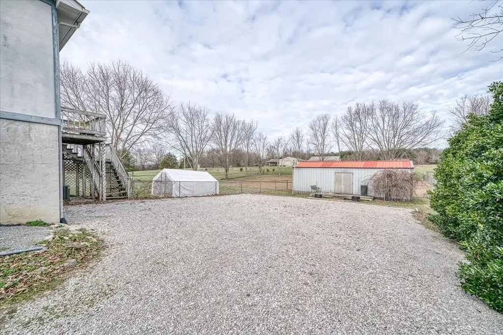 438 Zion Road Cookeville TN 38501