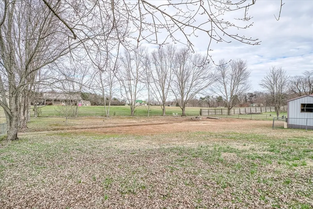 438 Zion Road Cookeville TN 38501