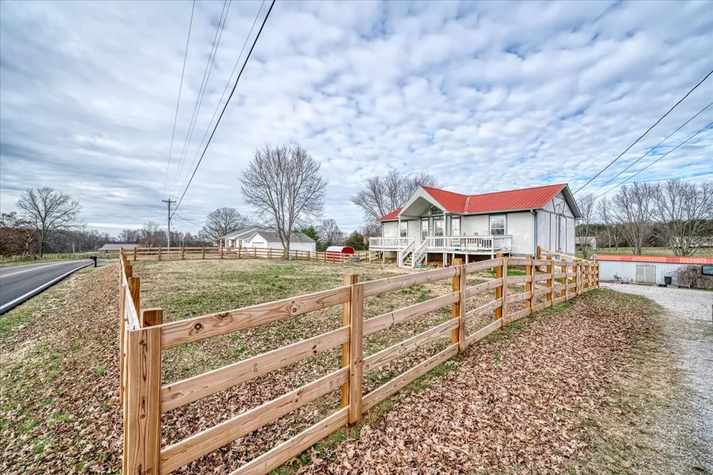 438 Zion Road Cookeville TN 38501