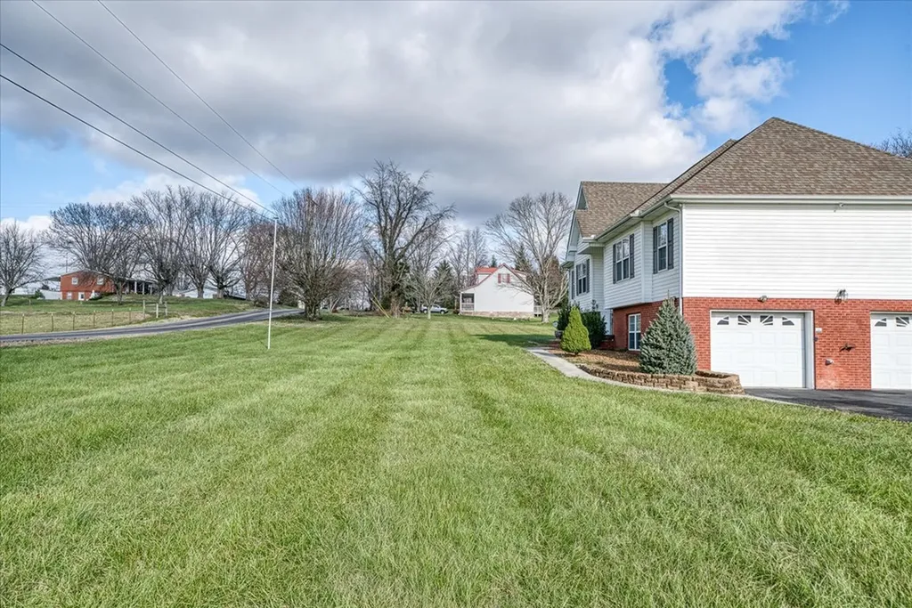 1051 Clemmons Road Cookeville TN 38501