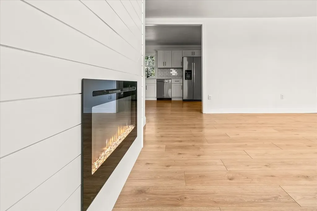 2615 Pen Hook Road Monterey TN 38570