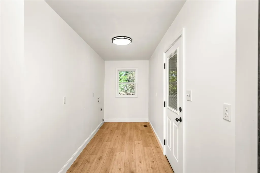 2615 Pen Hook Road Monterey TN 38570