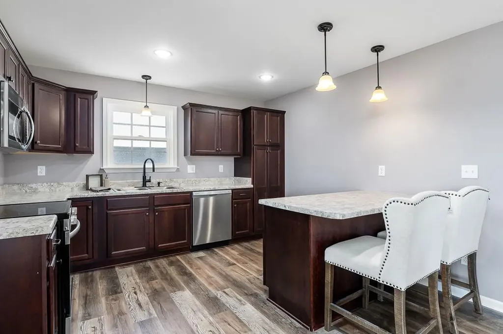 596 Black Oak Road Sparta TN 38583