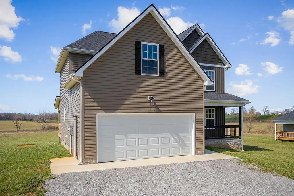 596 Black Oak Road Sparta TN 38583