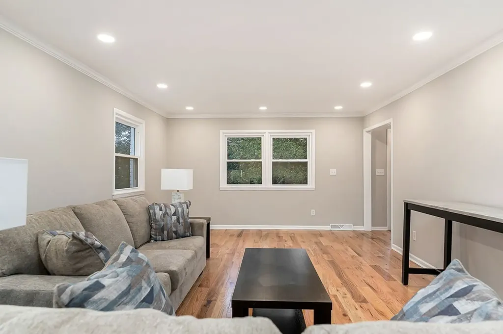 1080 Carol Lane Cookeville TN 38501