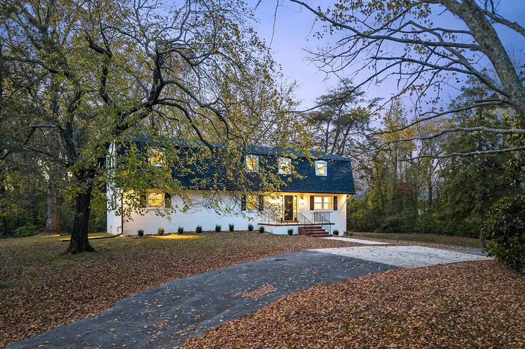 1080 Carol Lane Cookeville TN 38501