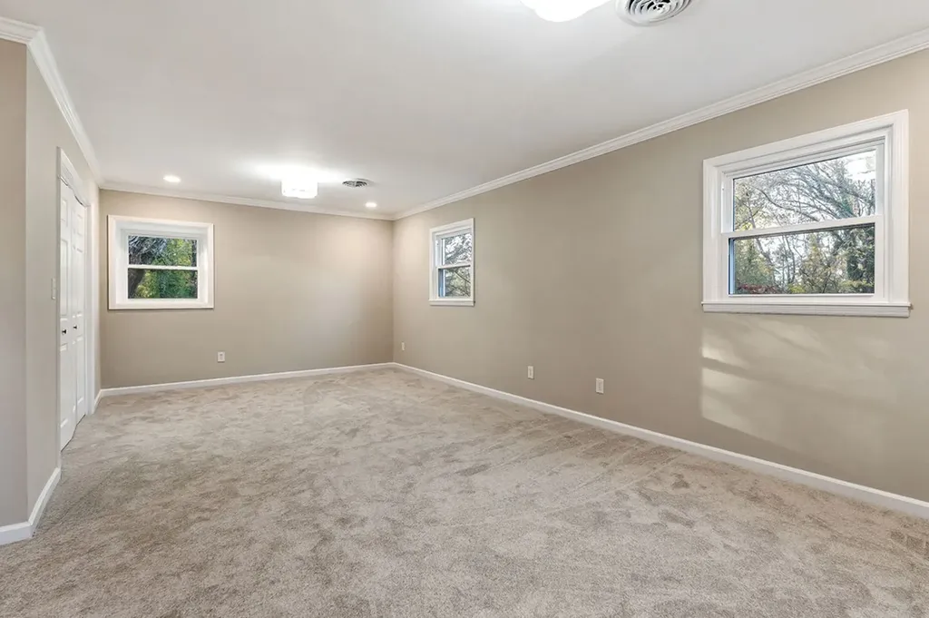 1080 Carol Lane Cookeville TN 38501