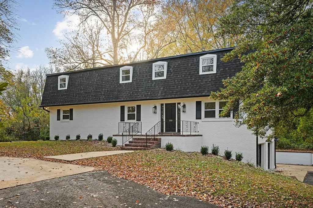 1080 Carol Lane Cookeville TN 38501