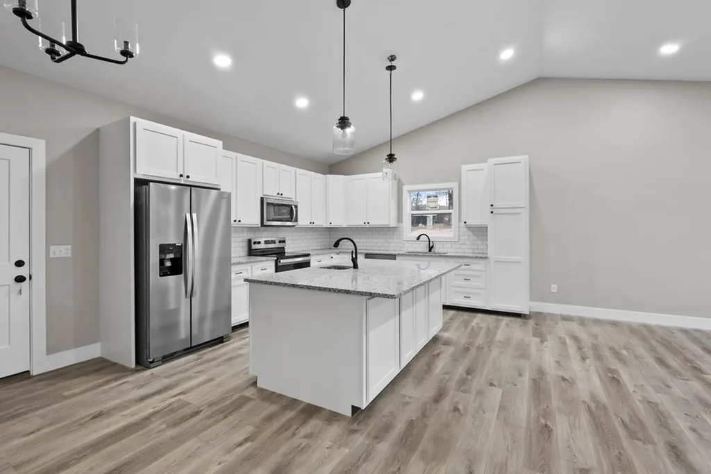 4350 John Gentry Road Baxter TN 38544