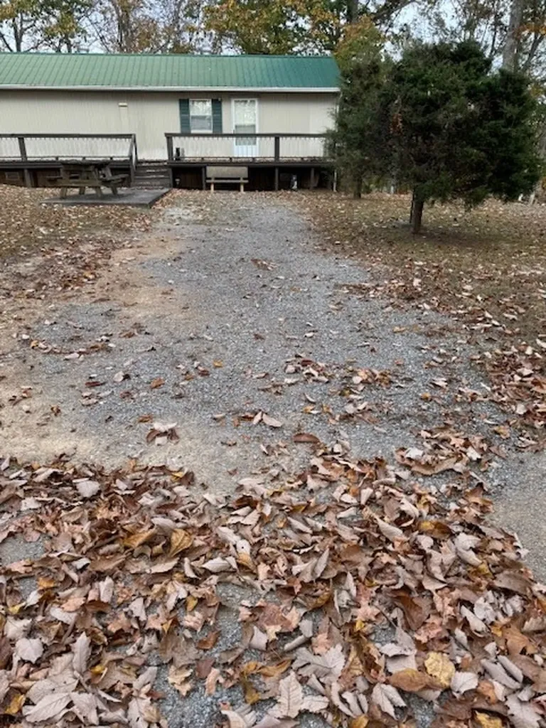 329 Ryan Road Celina TN 38551