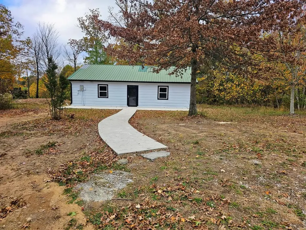 7525 Bluff Top Road Sparta TN 38583
