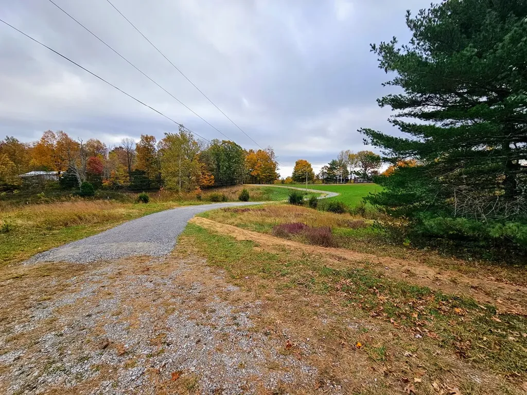 7525 Bluff Top Road Sparta TN 38583