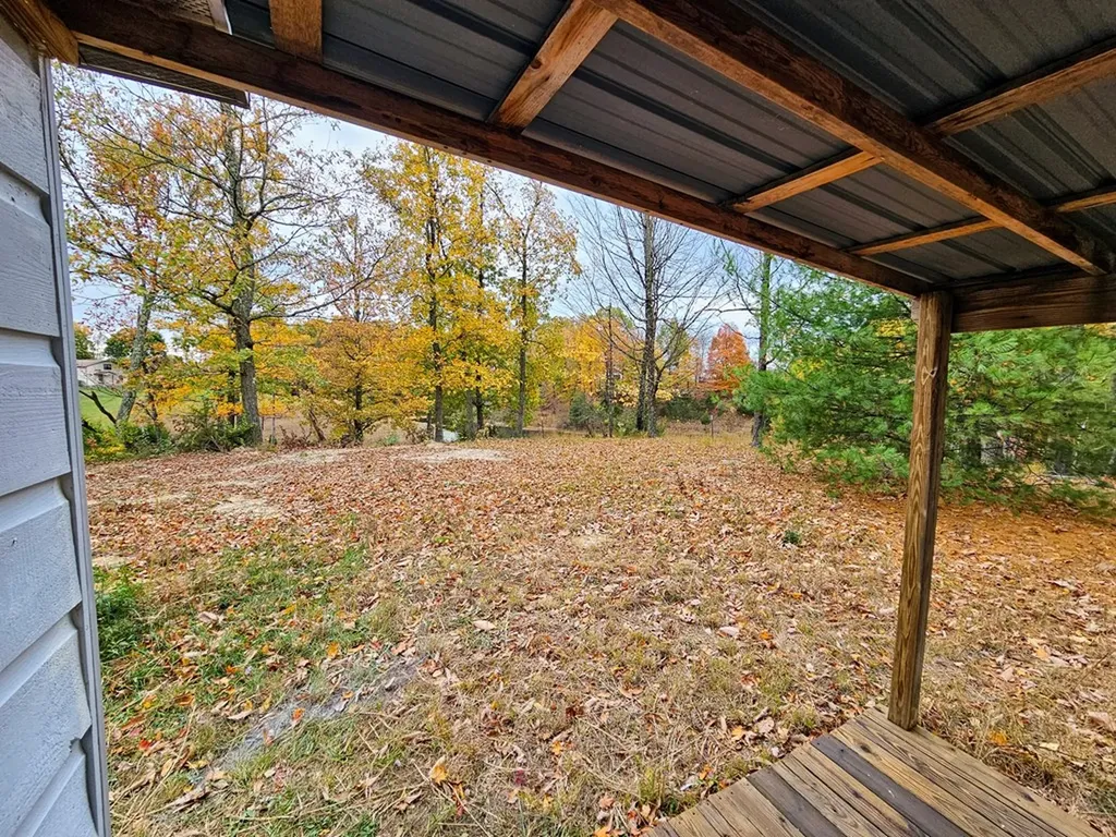 7525 Bluff Top Road Sparta TN 38583