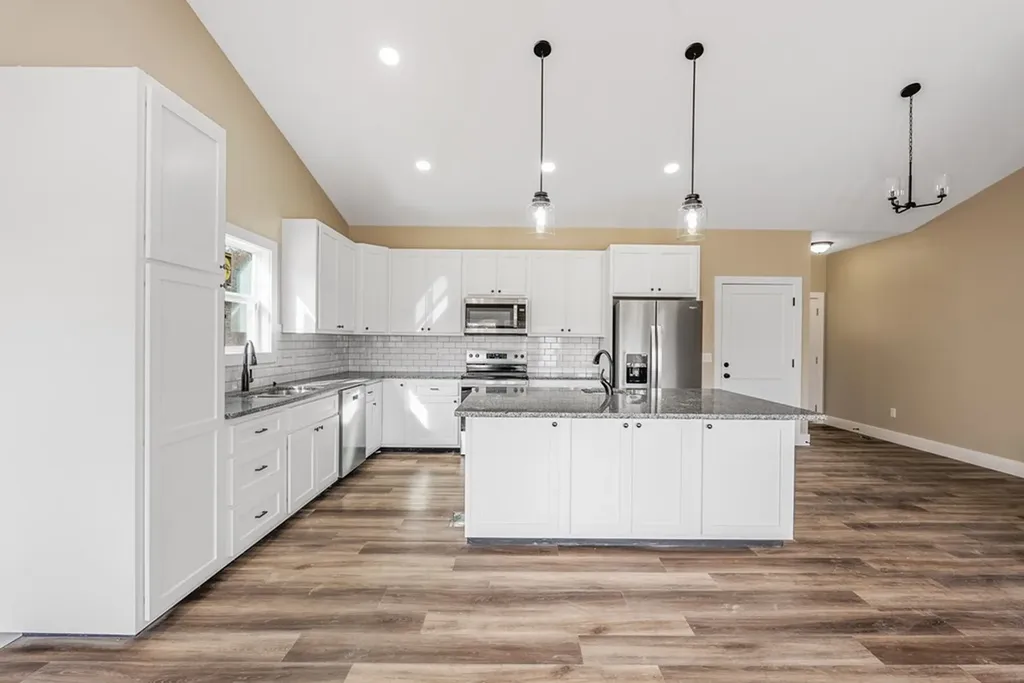 4300 John Gentry Road Baxter TN 38544