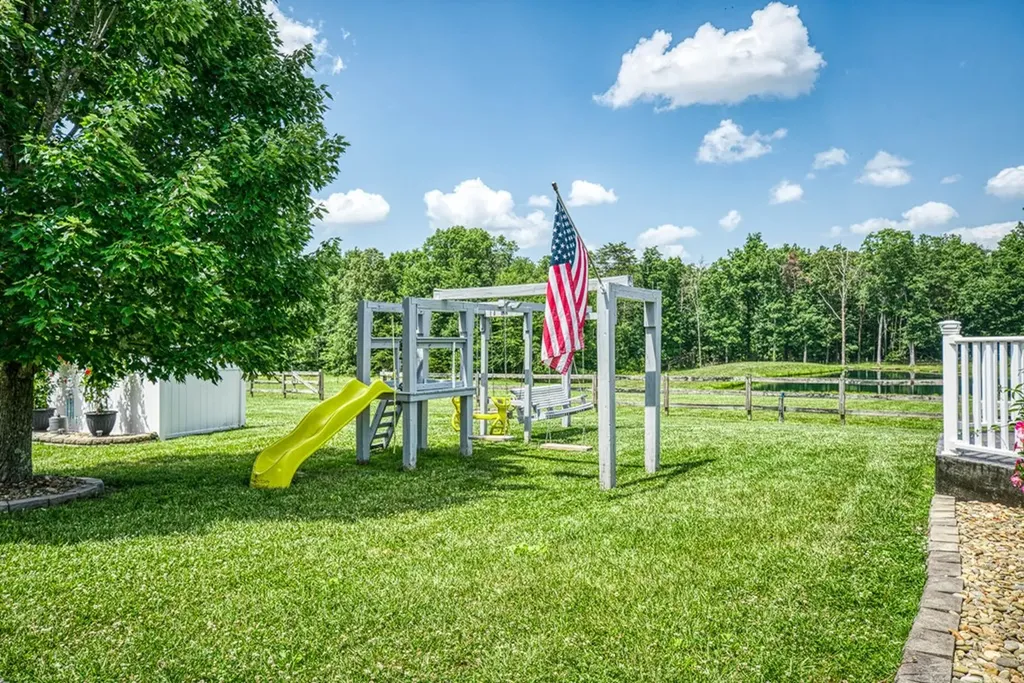 1130 Old Martha Washington Road Clarkrange TN 38553