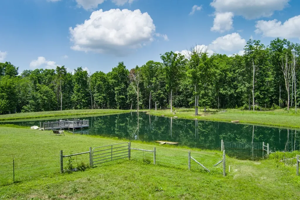 1130 Old Martha Washington Road Clarkrange TN 38553