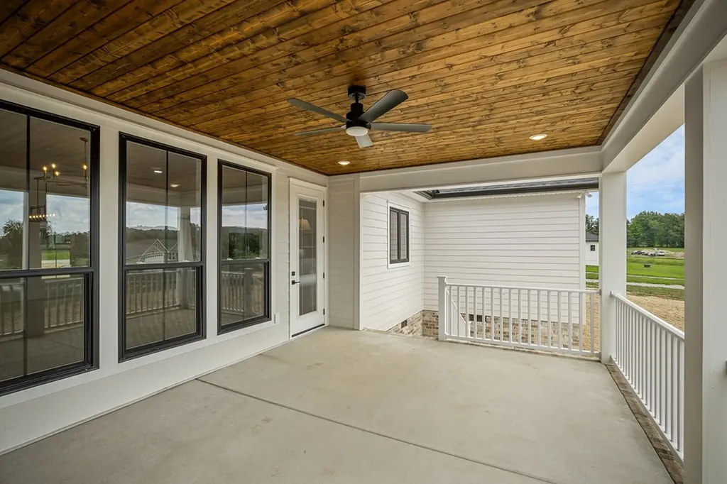 138 Bilbrey Road Livingston TN 38570