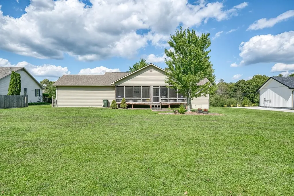 104 Lakyn Drive Crossville TN 38571