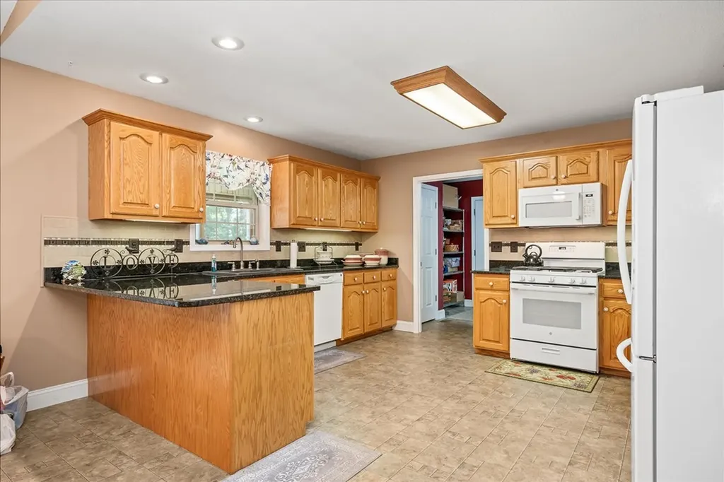 104 Lakyn Drive Crossville TN 38571