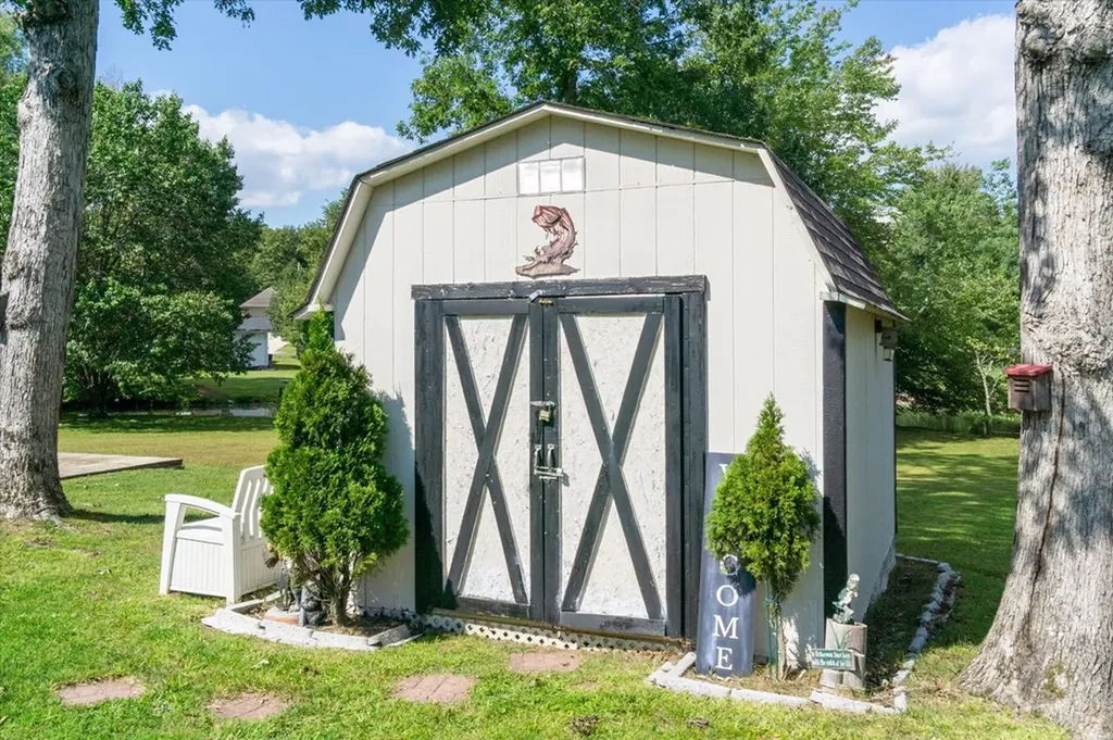 711 Chacoto Drive Crossville TN 38572