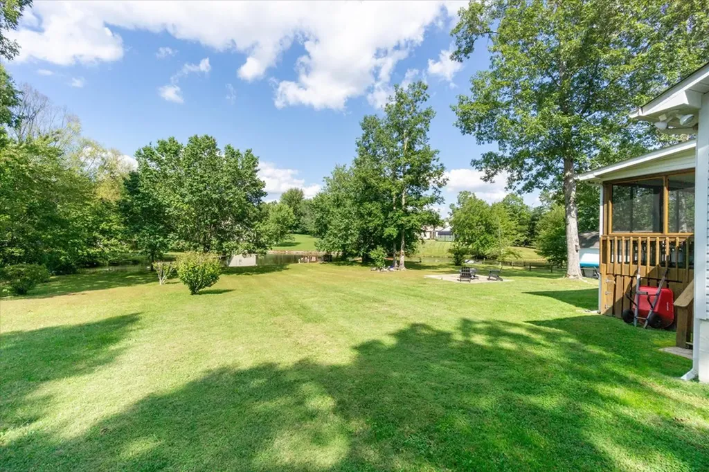 711 Chacoto Drive Crossville TN 38572