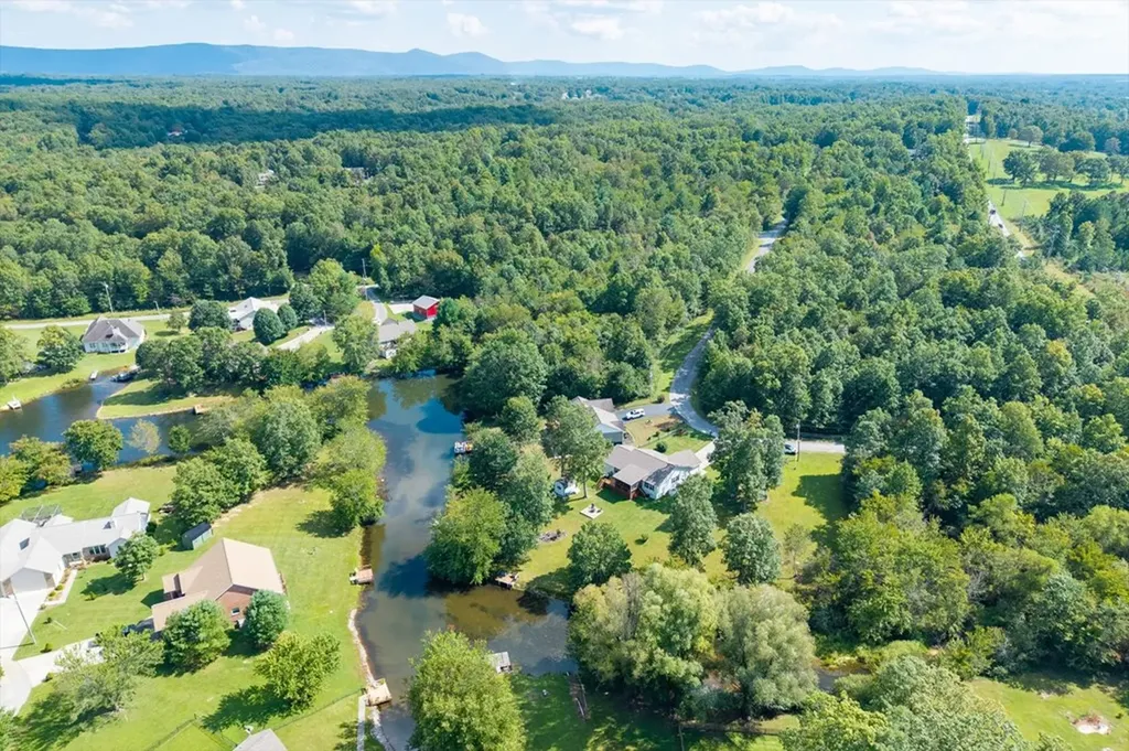 711 Chacoto Drive Crossville TN 38572