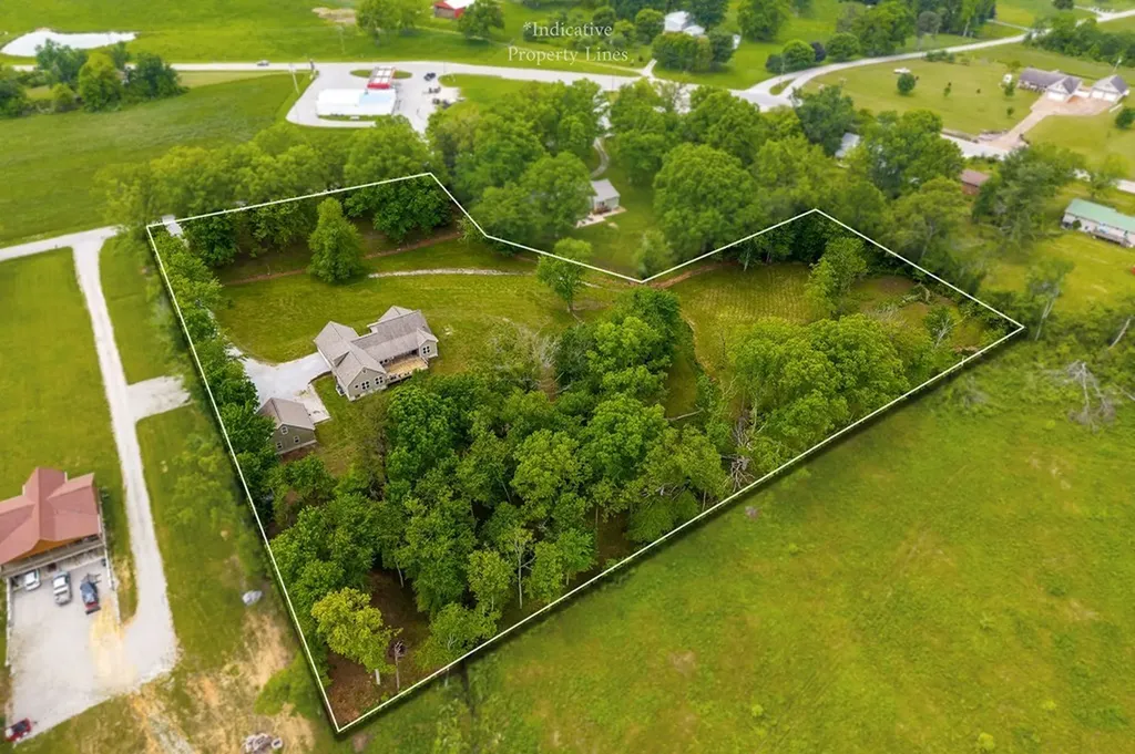 2015 Memory Garden Road Jamestown TN 38556