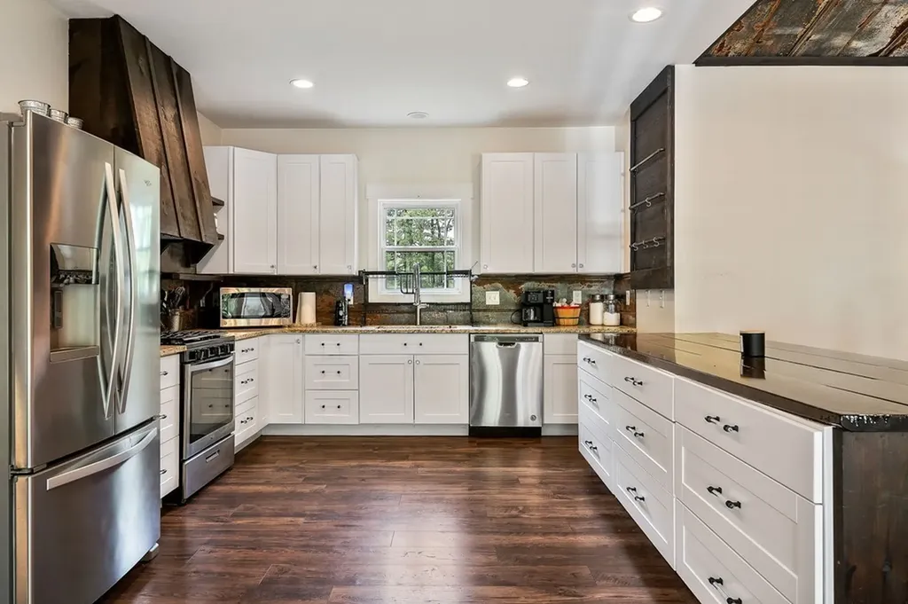 2015 Memory Garden Road Jamestown TN 38556