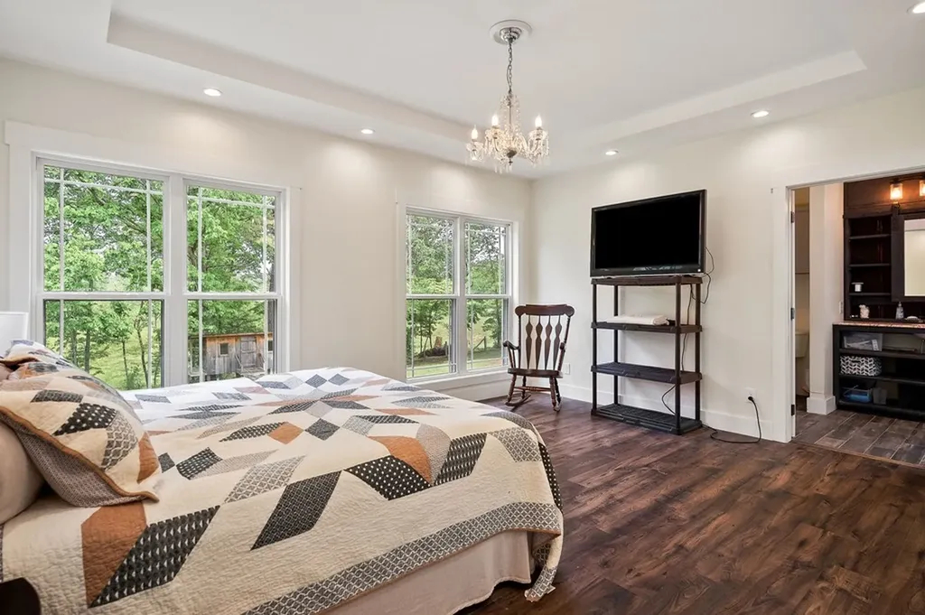 2015 Memory Garden Road Jamestown TN 38556