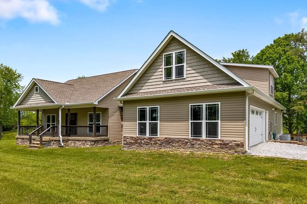 2015 Memory Garden Road Jamestown TN 38556