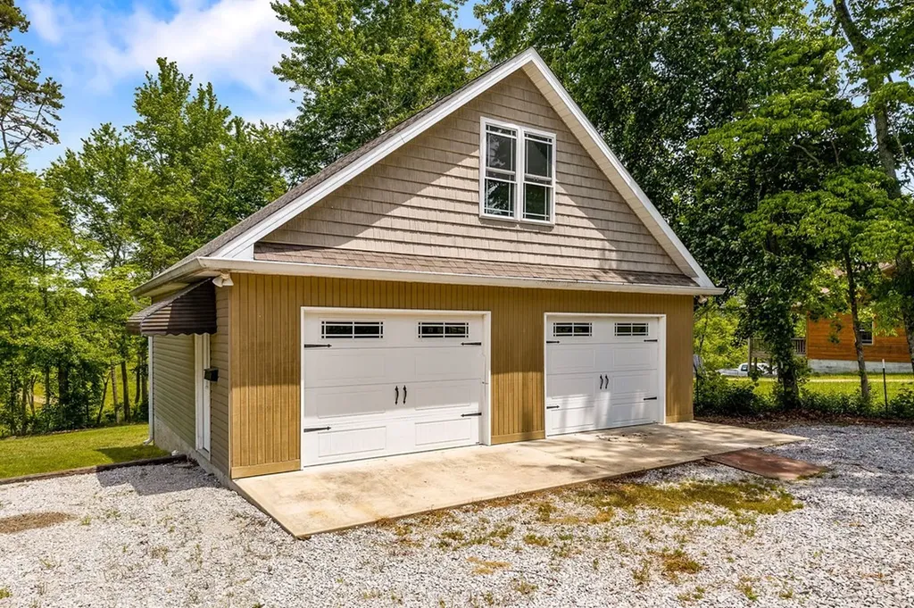 2015 Memory Garden Road Jamestown TN 38556