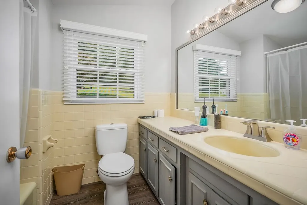 403 Woodland Street Livingston TN 38570