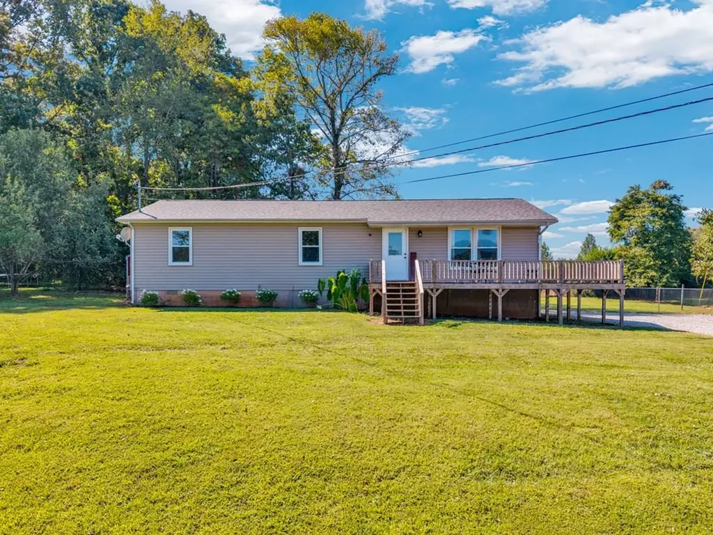 430 Wallace Street Doyle TN 38559