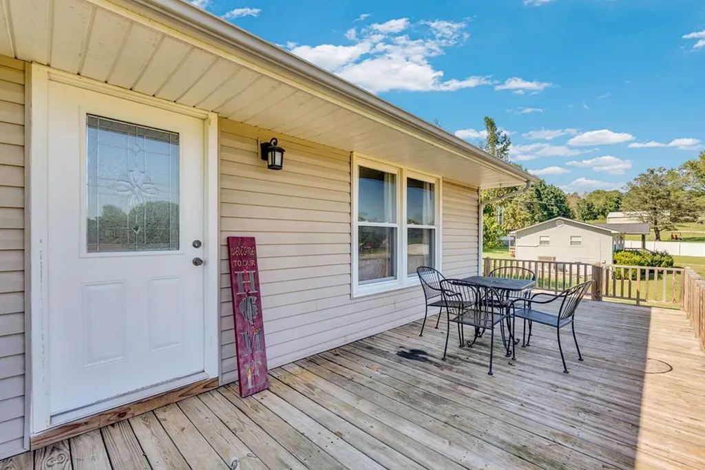 430 Wallace Street Doyle TN 38559