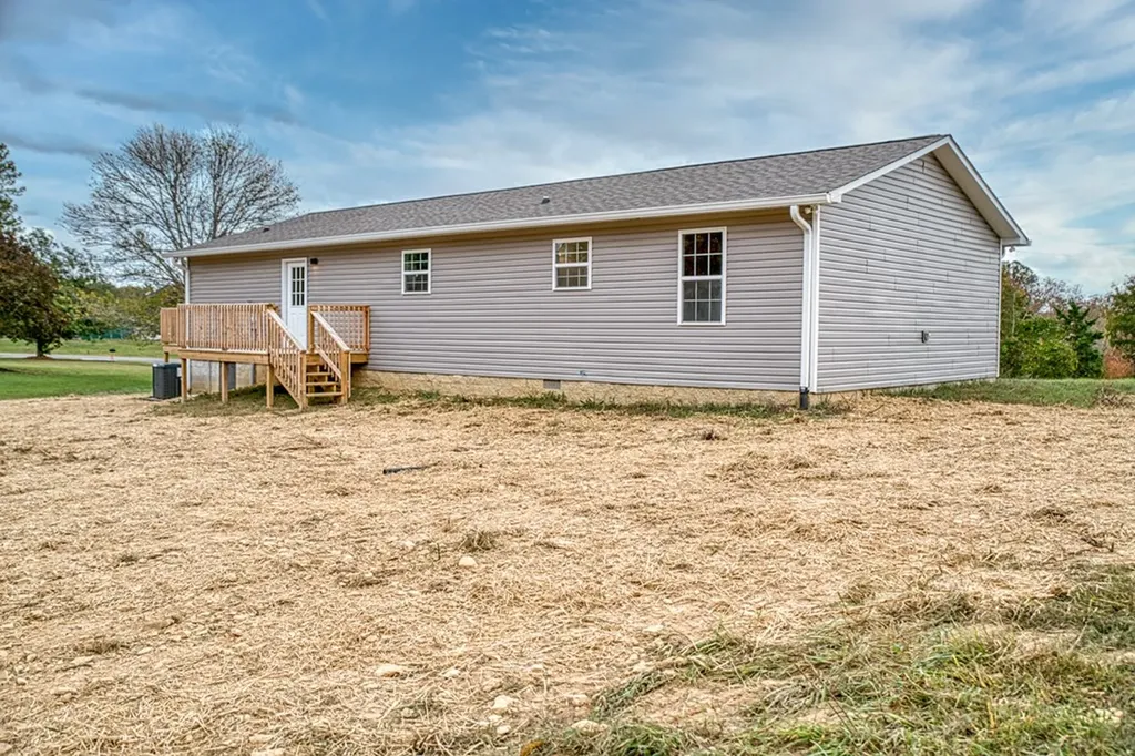 10309 Goff Ridge Road Baxter TN 38544