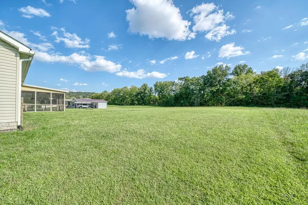138 Falls View Road Sparta TN 38583
