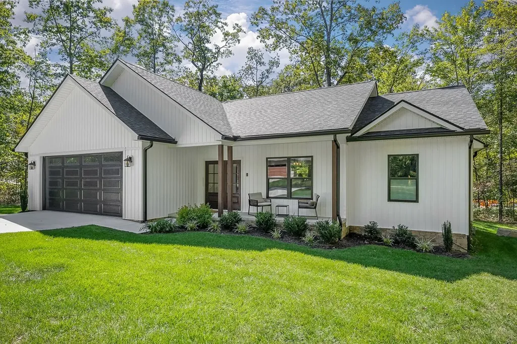 13 Ashford Place Crossville TN 38558