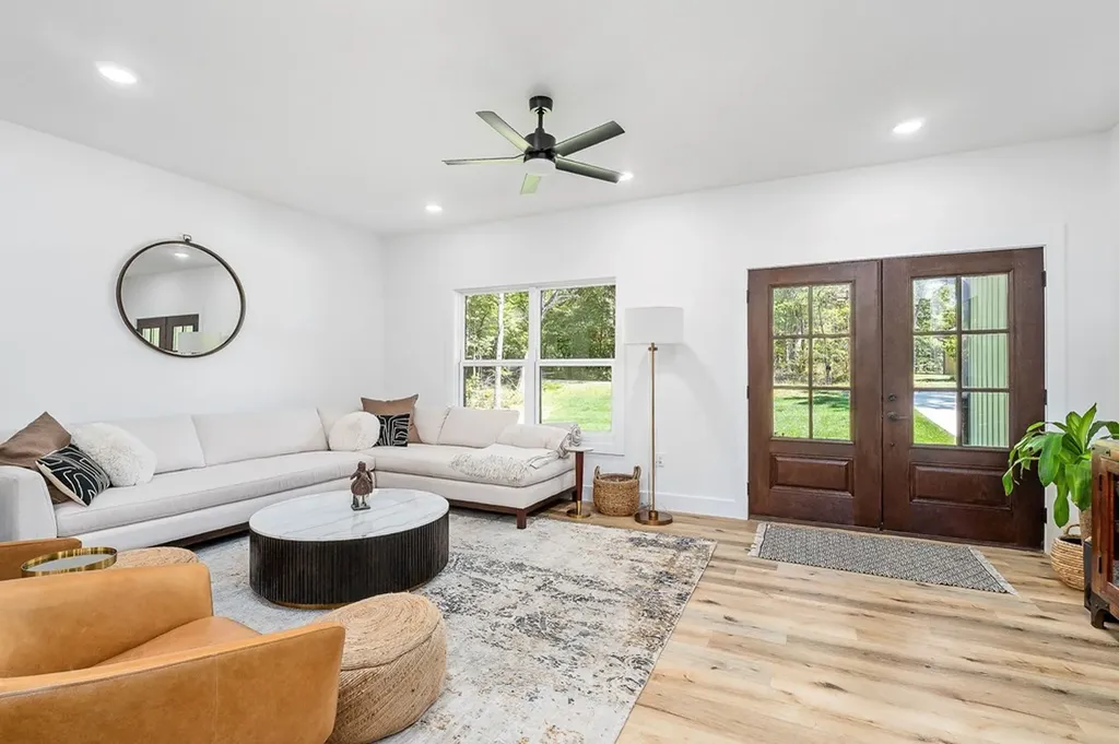 13 Ashford Place Crossville TN 38558