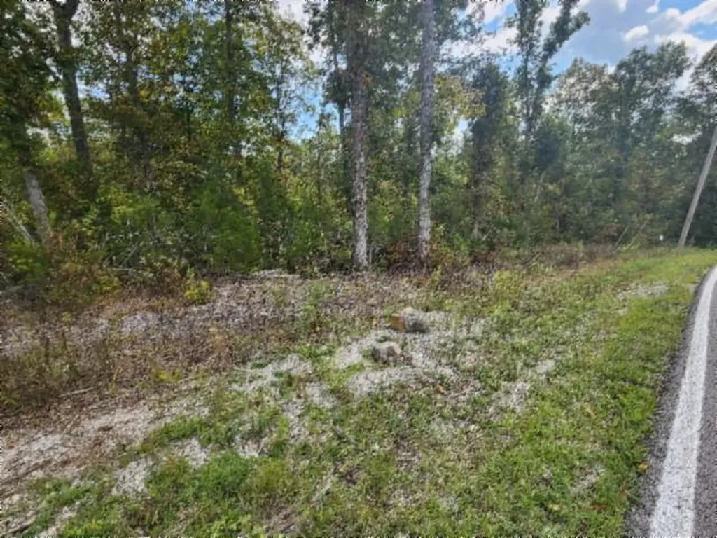 16.22AC Glenobey Road Jamestown TN 38556