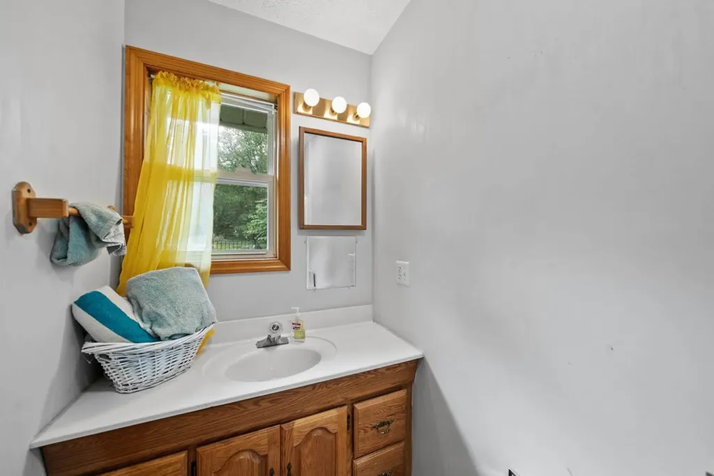 143 Rolling Green Drive Crossville TN 38558